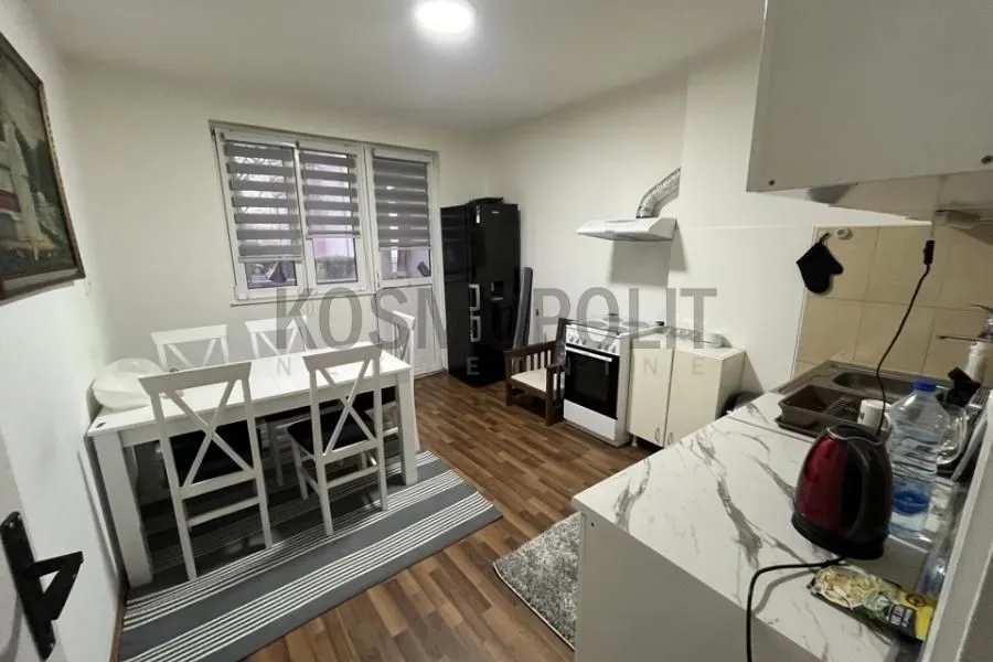 Sale, two bedroom apartment, 60m², Karaburma, Palilula Sve Podlokacije