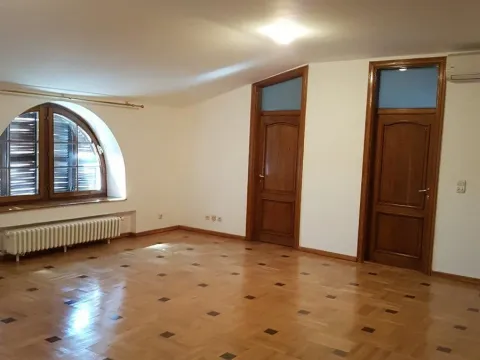 Rent, house, 550m², Senjak, Beograd - image 13