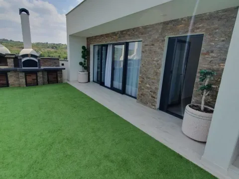 Prodaja, trosoban stan, 200m², Banja Vrdnik, Irig - image 3