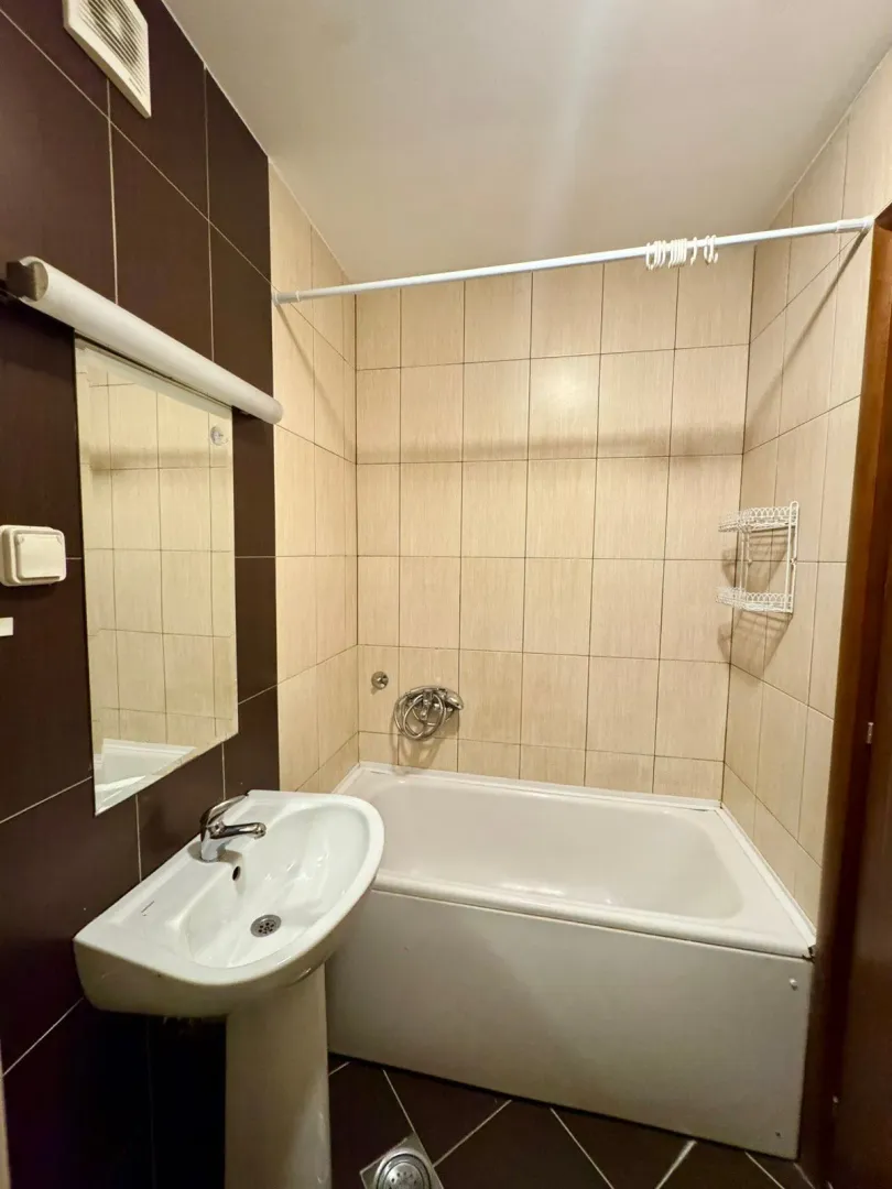 Izdavanje, jednosoban stan, 52m², City Kvart, Podgorica
