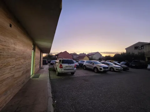 Prodaja, poslovni prostor, 82m², Podgorica, Crna Gora - image 8