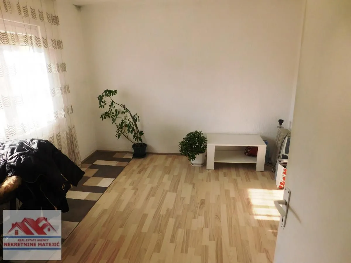 Prodaja, kuća, 140m², Grošnica, Kragujevac