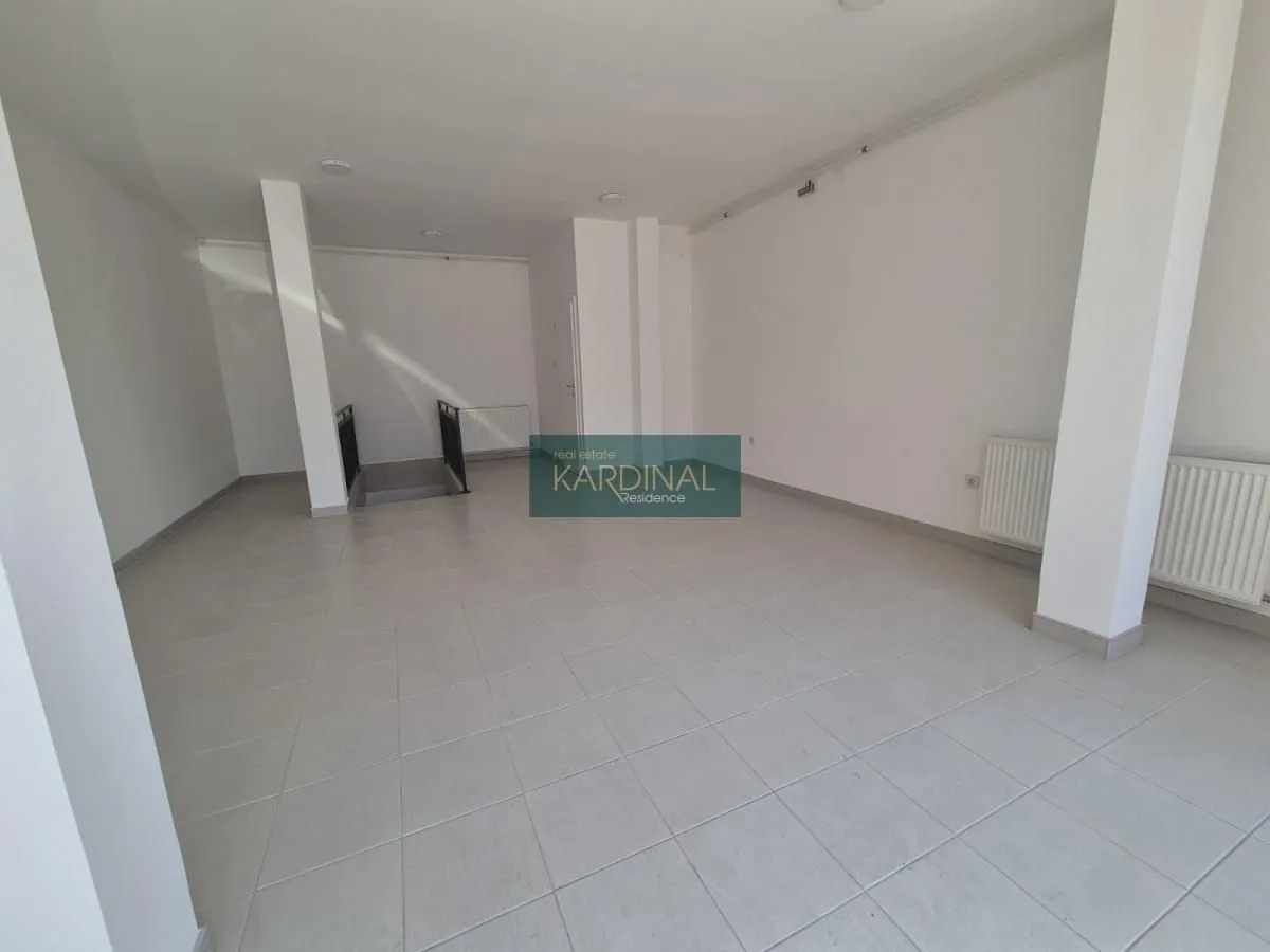 Sale, office space, 75m², Pivara, Jagodina