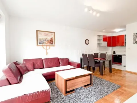 Rent, apartment, 55m², Pobrežje, Podgorica - image 4