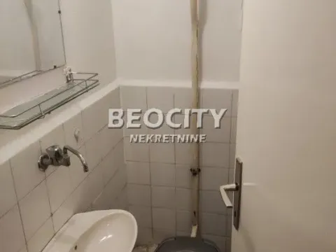 Izdavanje, trosoban stan, 80m², Novo naselje, Novi Sad - image 7