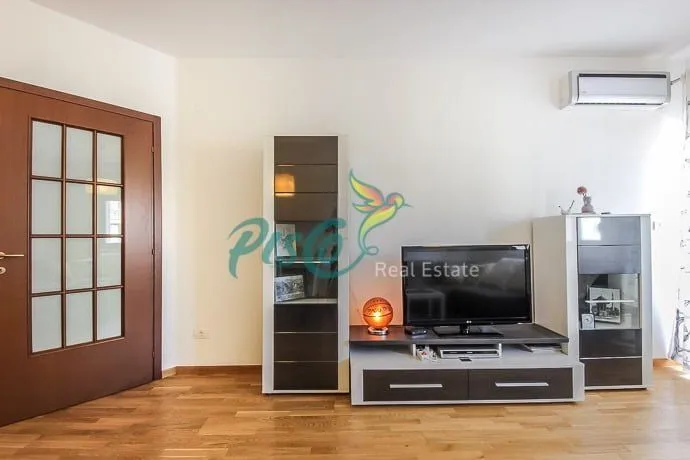 Rent, one bedroom apartment, 45m², City Kvart, Podgorica