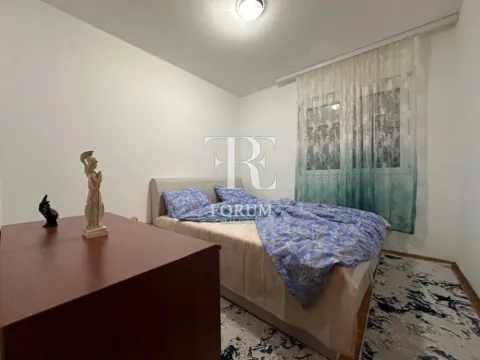 Izdavanje, trosoban stan, 80m², Dalmatinska ulica, Podgorica - image 12