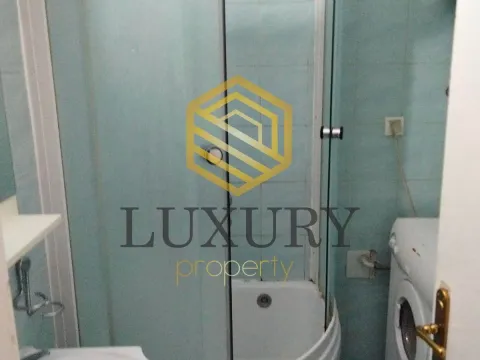 Izdavanje, garsonjera, 33m², Centar, Podgorica - image 4