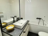 Izdavanje, četvorosoban stan, 123m², Sajmište, Novi Sad - image 13