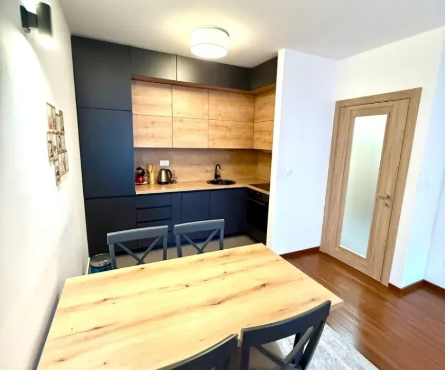 Izdavanje, jednosoban stan, 50m², Master Kvart, Podgorica