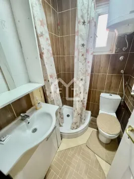 Rent, house, 80m², Zemun Gornji Grad, Zemun Sve Podlokacije - image 14