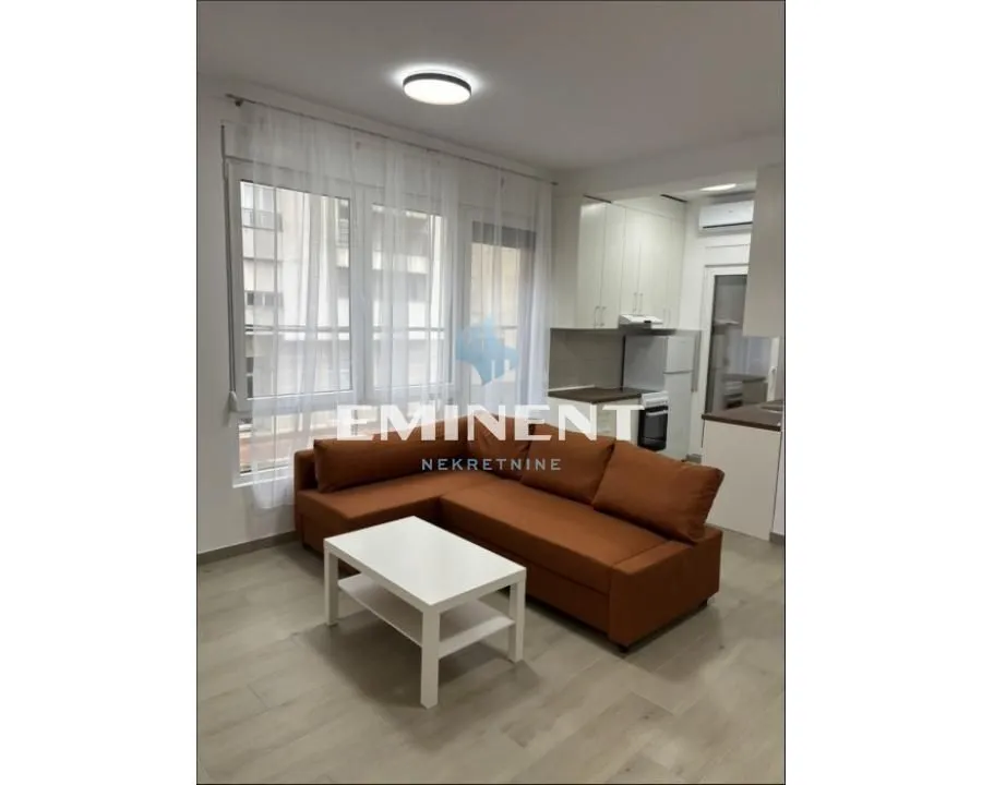 Rent, apartment, 40m², Vračar Sve Podlokacije, Beograd
