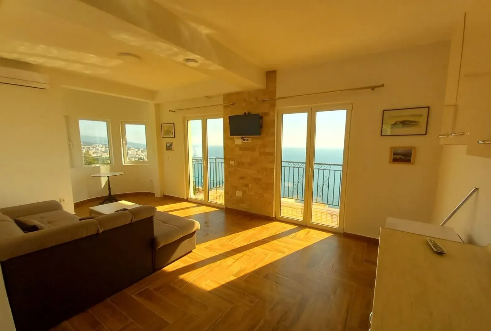 Sale, house, 200m², Bar, Crna Gora
