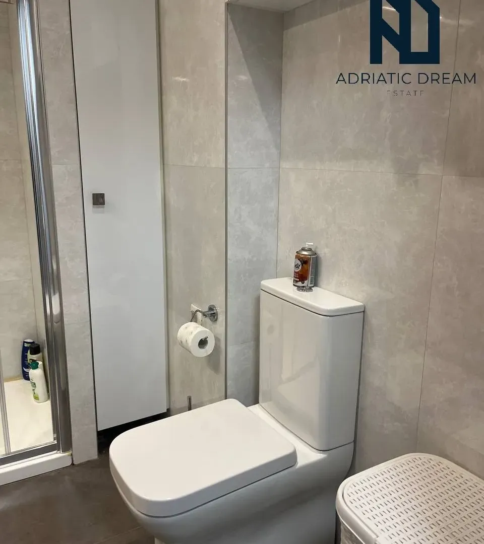 Prodaja, jednosoban stan, 47m², Centar, Budva