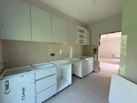 Prodaja, trosoban stan, 107m², Bečići, Budva - image 13