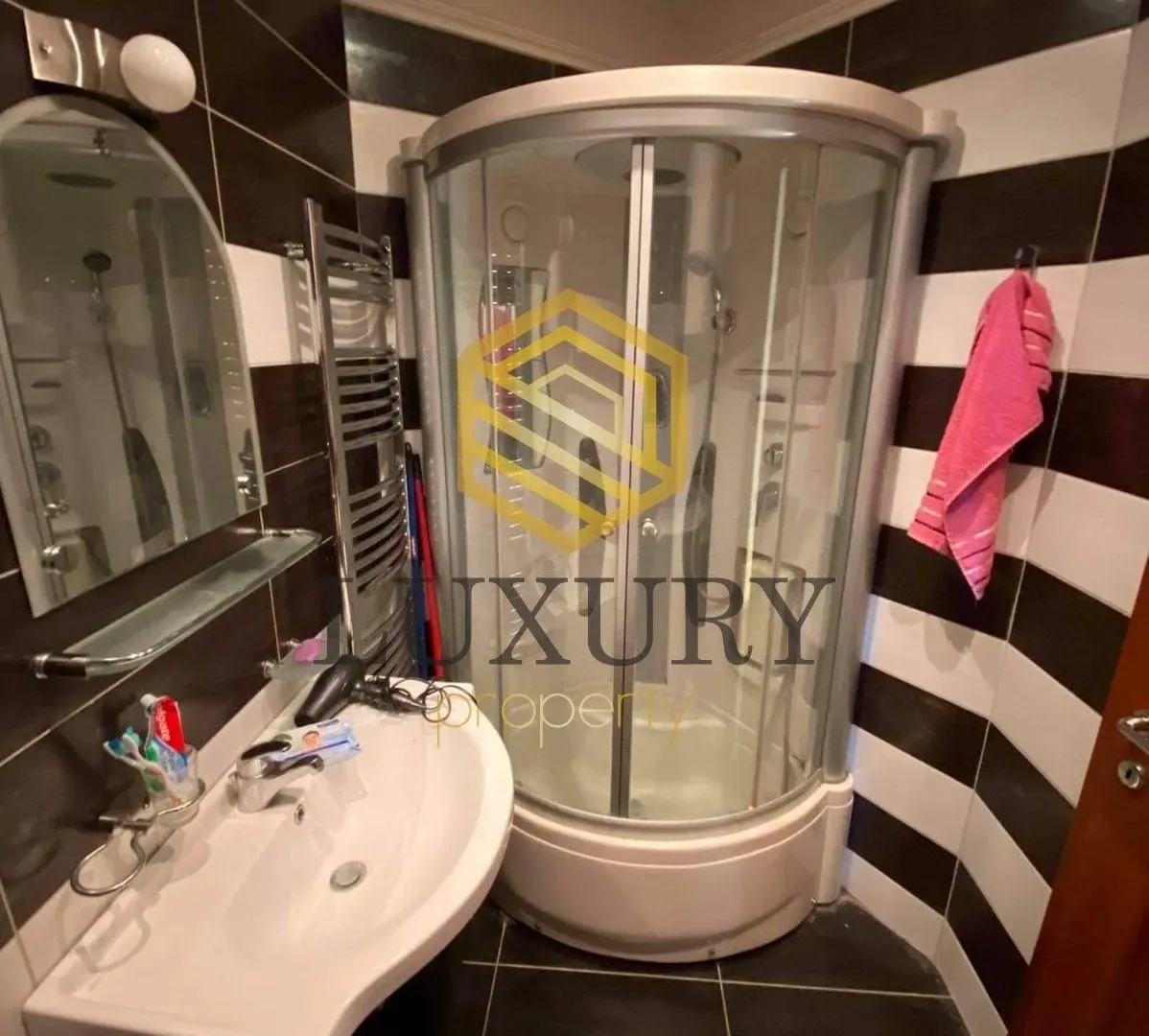 Rent, one bedroom apartment, 53m², Centar, Podgorica