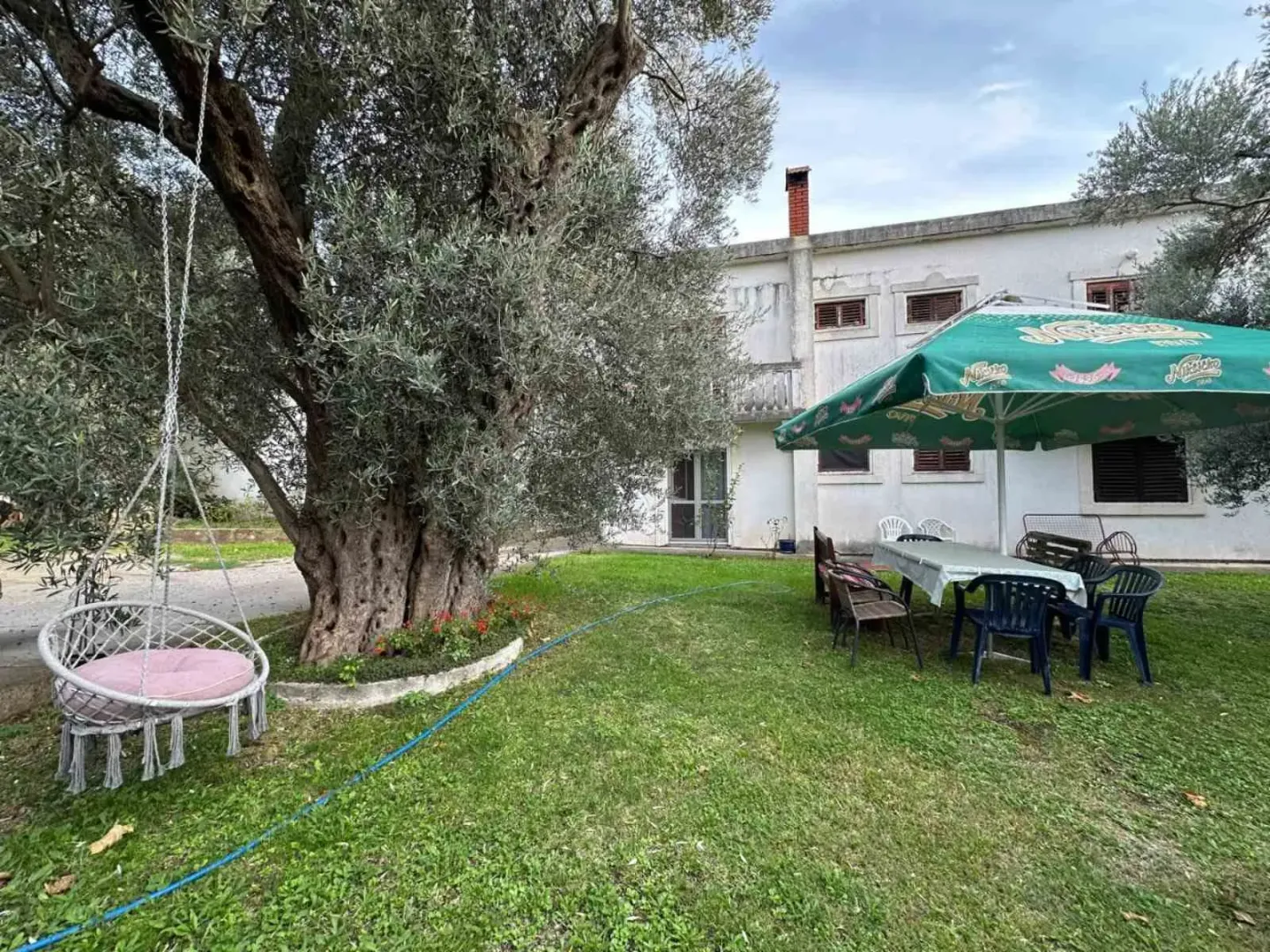 Sale, house, 230m², Tomba, Bar
