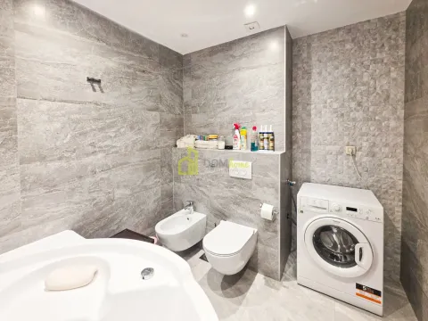 Rent, three bedroom apartment, 200m², Gorica C, Podgorica - image 18