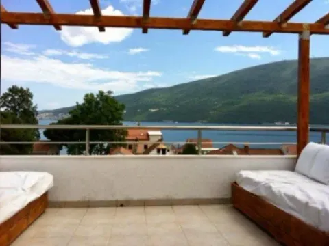 Sale, three bedroom apartment, 131m², Đenovići, Herceg Novi - image 2
