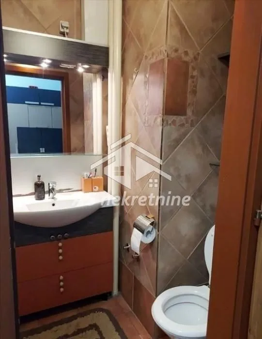 Rent, four bedroom apartment, 115m², Hala Pionir, Palilula Sve Podlokacije