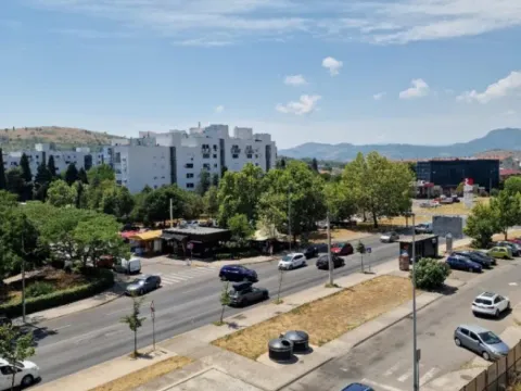 Izdavanje, dvosoban stan, 60m², Zabjelo, Podgorica - image 10