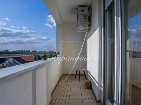 Prodaja, četvorosoban stan, 113m², Bulevar patrijarha Pavla, Novi Sad Sve Podlokacije - image 15