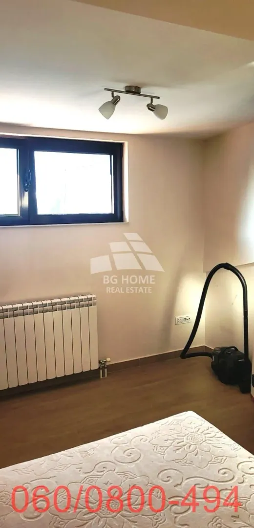 Prodaja, četvorosoban stan, 98m², Đeram Pijaca, Beograd