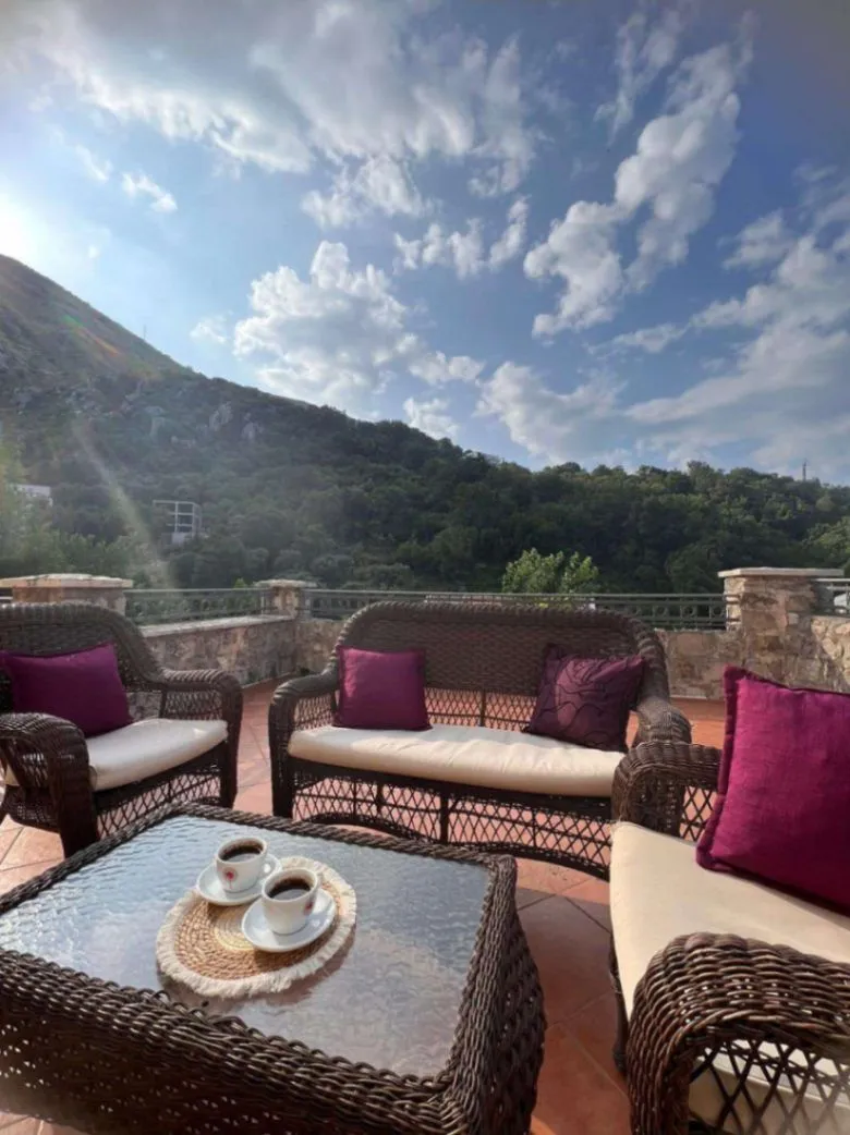 Sale, house, 443m², Reževići, Budva