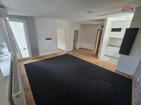 Izdavanje, dvosoban stan, 42m², Telep, Novi Sad Sve Podlokacije - image 2