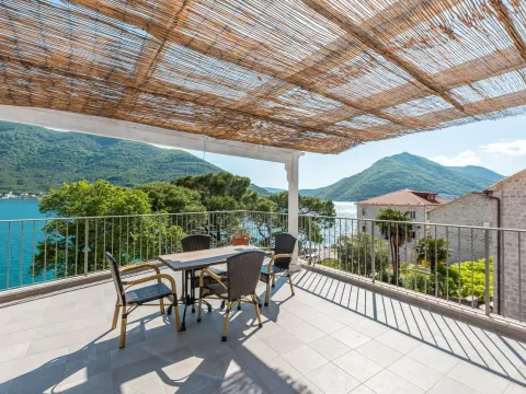 Sale, house, 290m², Perast, Kotor - image 5