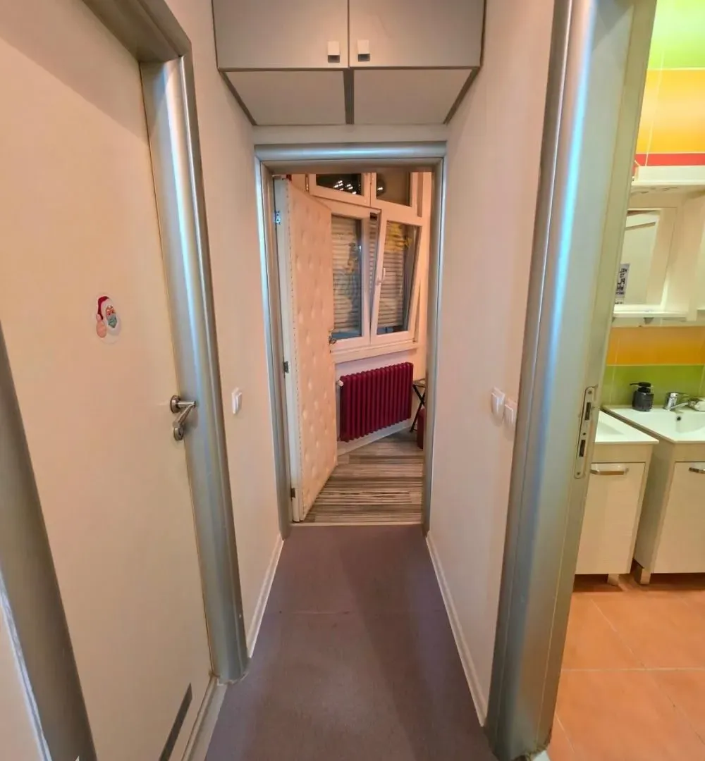 Prodaja, četvorosoban stan, 103m², Savski Venac, Beograd