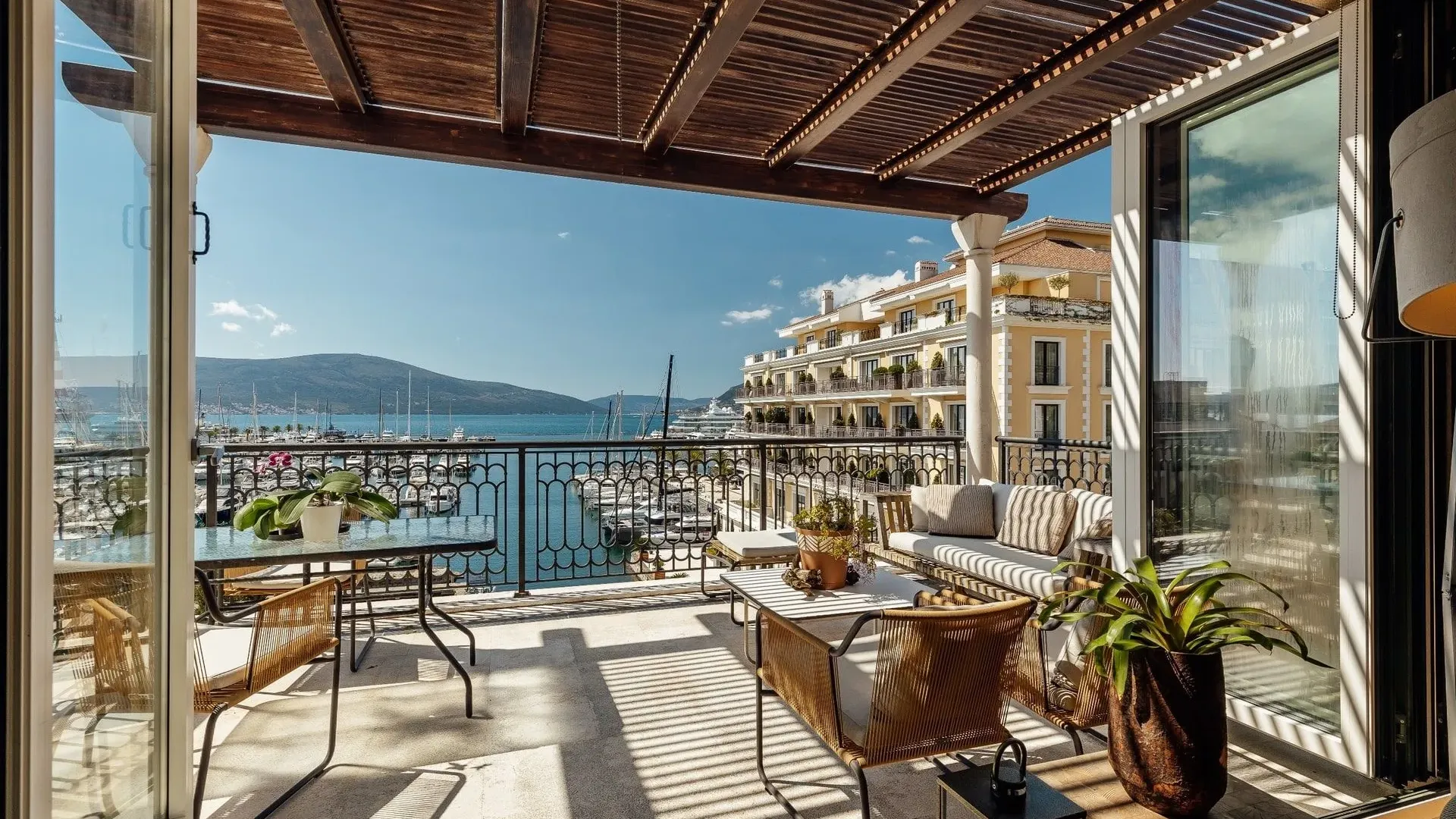 Prodaja, četvorosoban stan, 357m², Porto Montenegro, Tivat