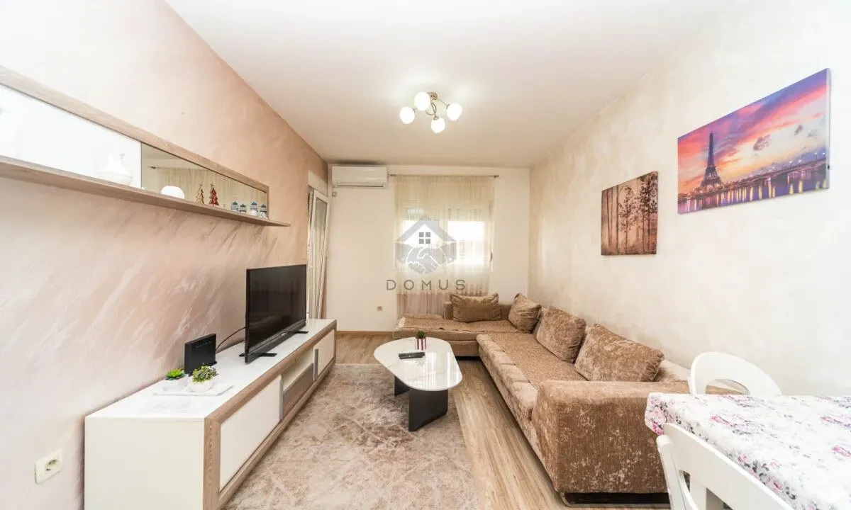 Rent, one bedroom apartment, 49m², City Kvart, Podgorica