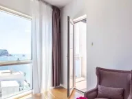 Izdavanje, jednosoban stan, 77m², Centar, Budva - image 6