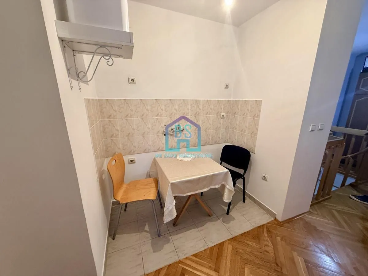Prodaja, trosoban stan, 86m², Nova Detelinara, Novi Sad Sve Podlokacije