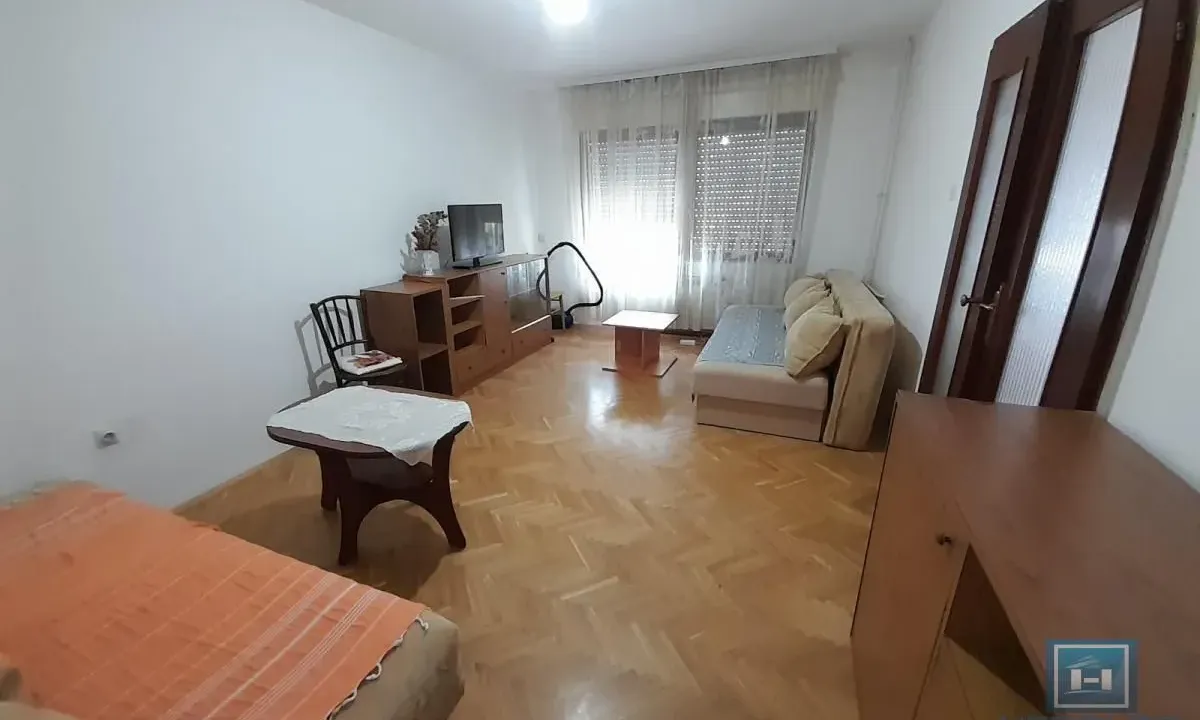 Prodaja, jednosoban stan, 45m², Centar, Jagodina