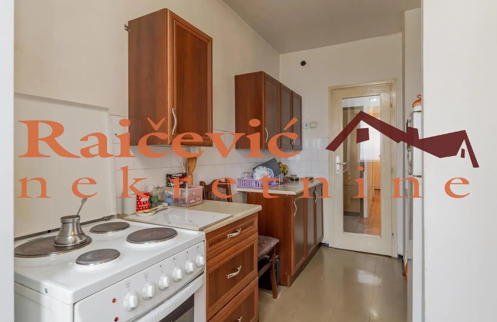 Prodaja, trosoban stan, 81m², Zvezdara Sve Podlokacije, Beograd