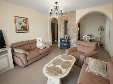 Sale, three bedroom apartment, 101m², Gomila, Herceg Novi - image 1