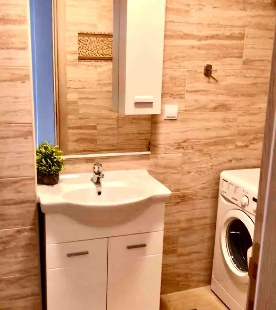 Sale, two bedroom apartment, 75m², Dobra Voda, Budva