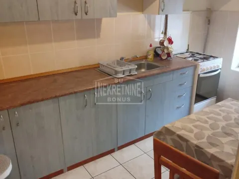 Prodaja, kuća, 388m², Centar, Subotica - image 12