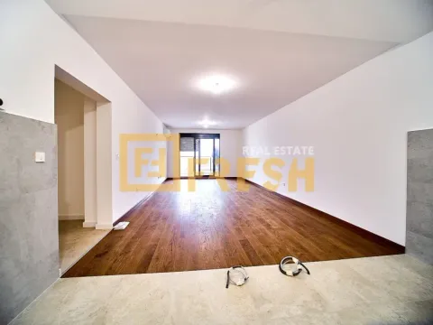 Prodaja, trosoban stan, 127m², Tološi, Podgorica - image 2