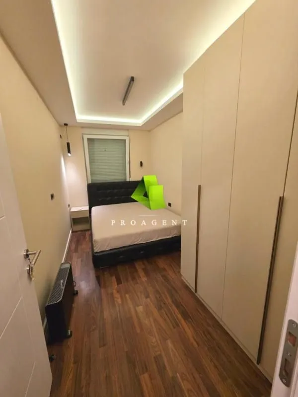 Izdavanje, jednosoban stan, 45m², Ledena Stena, Niš