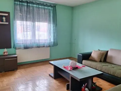 Prodaja, trosoban stan, 104m², Palilula, Niš