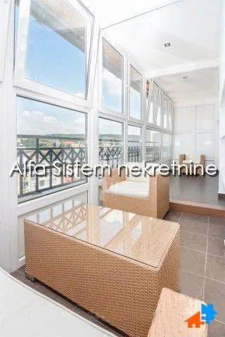 Rent, four bedroom apartment, 140m², Đeram Pijaca, Beograd
