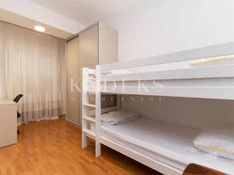 Rent, two bedroom apartment, 78m², City Kvart, Podgorica - image 7