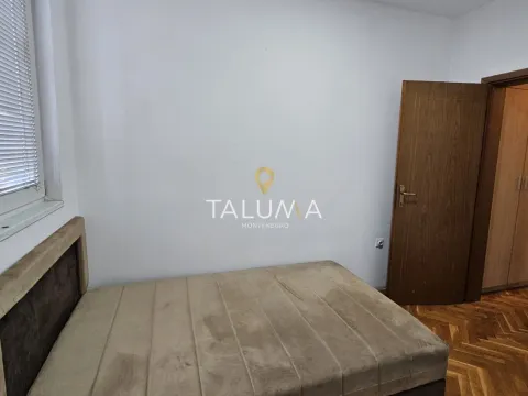 Izdavanje, dvosoban stan, 68m², Stari Aerodrom, Podgorica - image 7