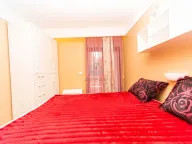 Izdavanje, trosoban stan, 140m², Centar, Podgorica - image 14