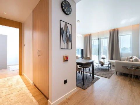 Prodaja, dvosoban stan, 89m², Porto Montenegro, Tivat - image 10