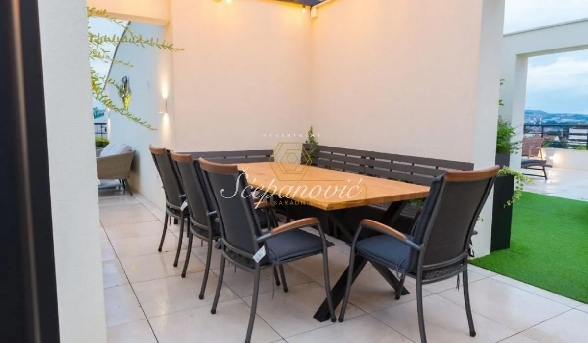 Sale, apartment, 159m², Crveni Krst, Beograd