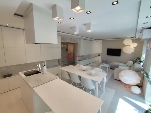 Prodaja, stan, 104m², Kertvaroš, Subotica - image 7